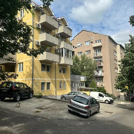 Big White M * Belgrade